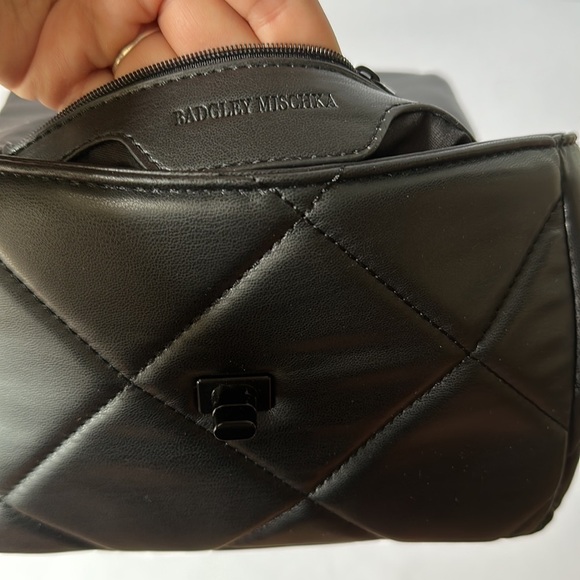 NWT BADGLEY MISCHKA Black Studded Quilted Chain Strap Shoulder Bag - Picture 9 of 11